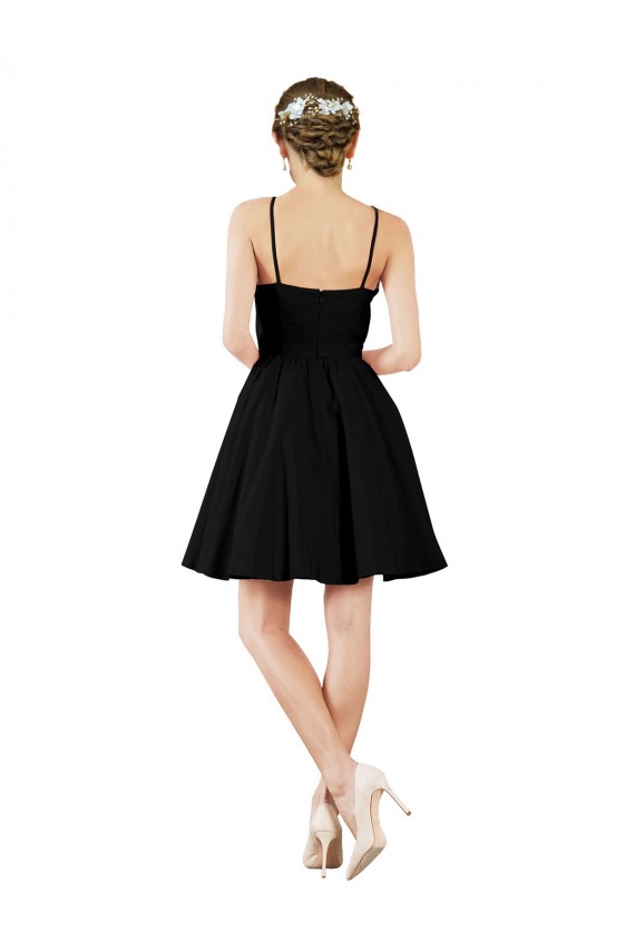 Erschwingliche Dunkelmarine A-Linien Neckholder Knielang Satin Kurze Brautjungfernkleider / Cocktailkleider / Heimkehr Kleider