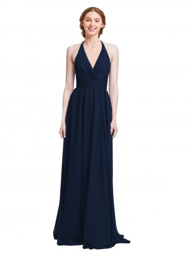 Erschwingliche Dunkelmarine A-Linien Neckholder V-Ausschnitt Chiffon Lange Brautjungfernkleider
