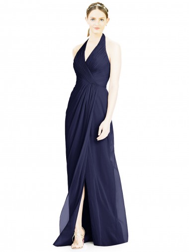 Erschwingliche Dunkelmarine A-Linien Neckholder V-Ausschnitt Chiffon Lange Brautjungfernkleider