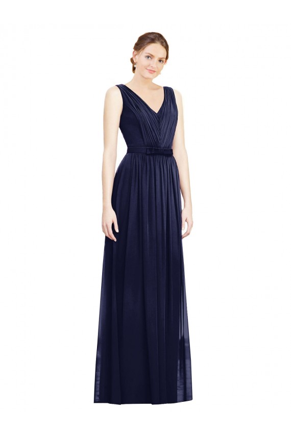 Erschwingliche Dunkelmarine A-Linien V-Ausschnitt Chiffon Lange Brautjungfernkleider