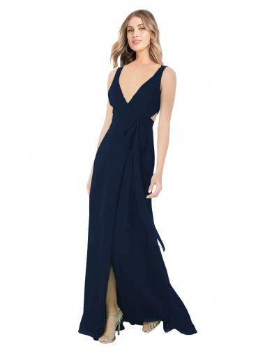 Erschwingliche Dunkelmarine A-Linien V-Ausschnitt Chiffon Lange Brautjungfernkleider