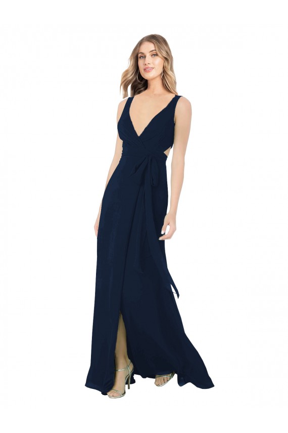 Erschwingliche Dunkelmarine A-Linien V-Ausschnitt Chiffon Lange Brautjungfernkleider