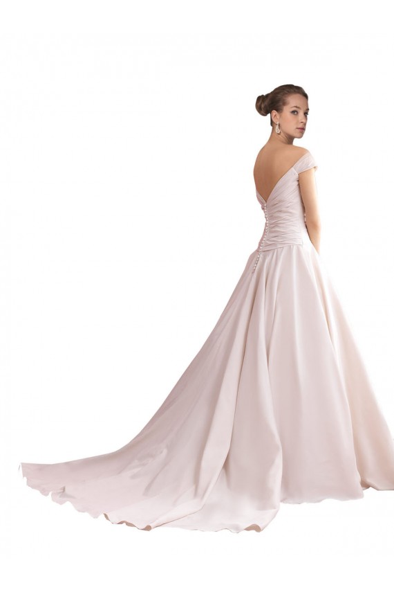 Erschwingliche Elfenbein A-Linien Off-Schulter Kapelle-schleppe Satin Brautkleider
