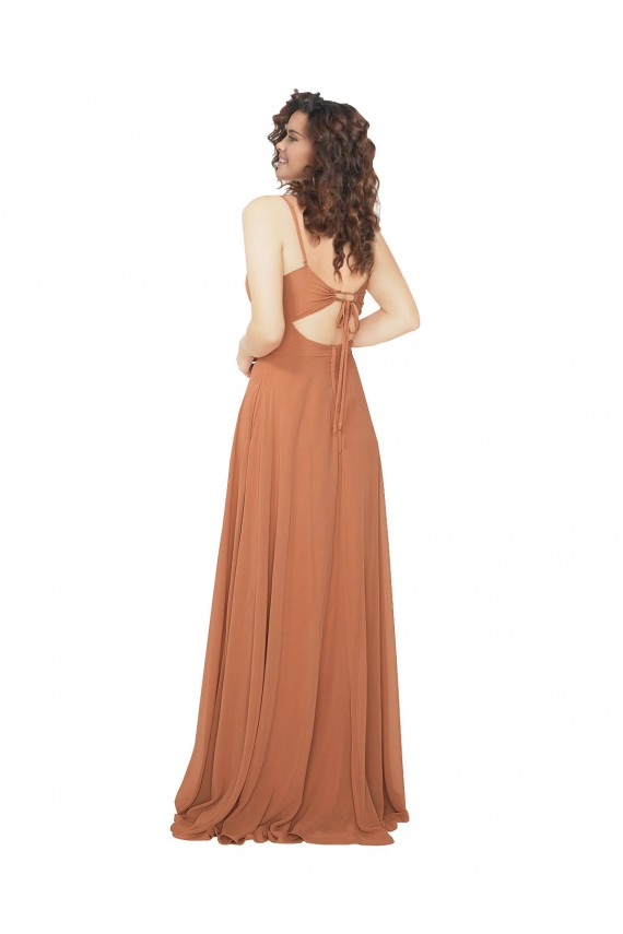 Erschwingliche Rosenholz A-Linien V-Ausschnitt Chiffon Lange Brautjungfernkleider