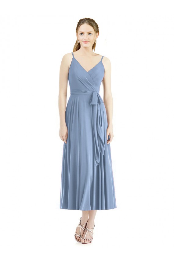 Erschwingliche Staubiges Blau A-Linien Spaghetti-Träger Wadenlang Chiffon Kurze Brautjungfernkleider