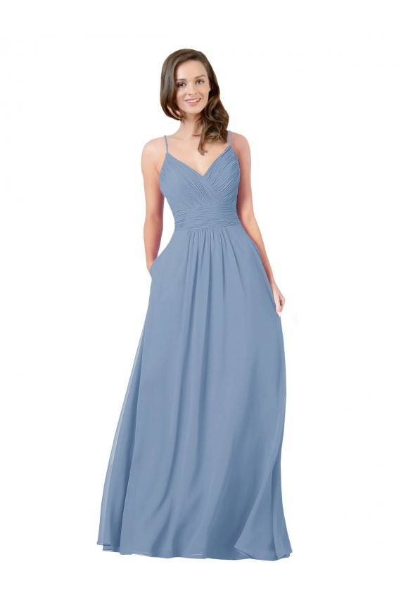 Erschwingliche Staubiges Blau A-Linien V-Ausschnitt Chiffon Lange Brautjungfernkleider