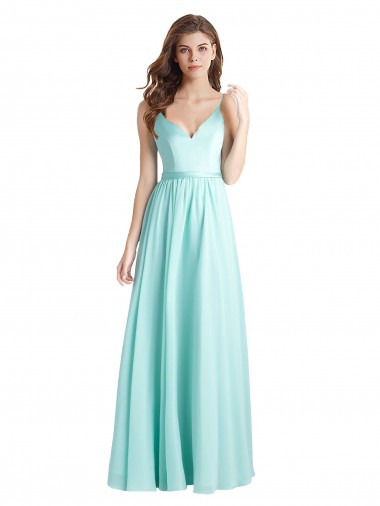 Erschwingliche Waterfall A-Linien V-Ausschnitt Chiffon Satin Lange Brautjungfernkleider