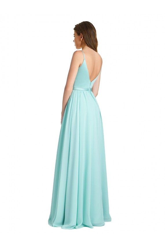 Erschwingliche Waterfall A-Linien V-Ausschnitt Chiffon Satin Lange Brautjungfernkleider